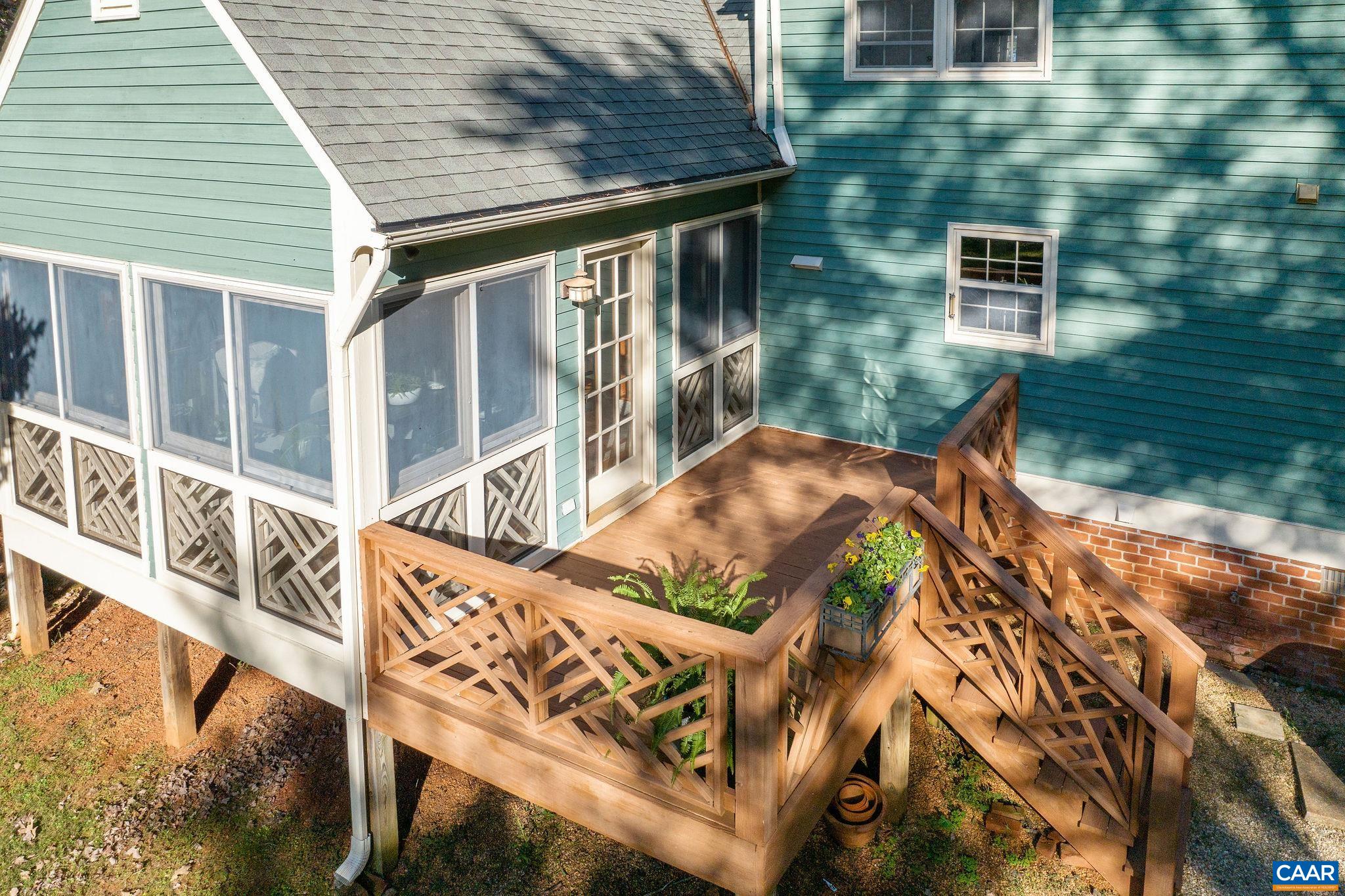 1420 WEST PINES DR