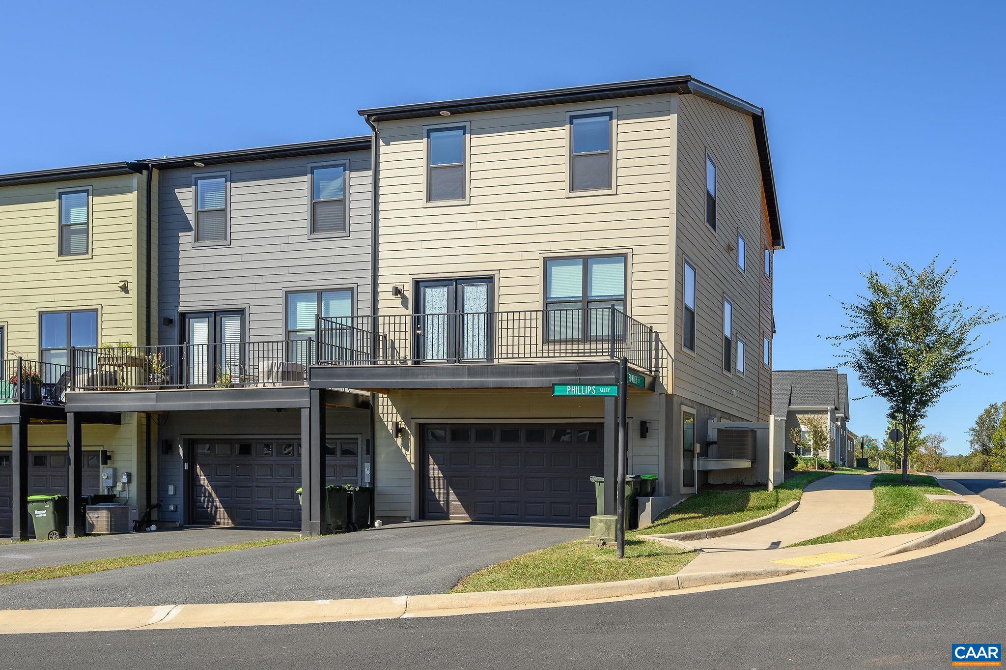 972 BELVEDERE BLVD