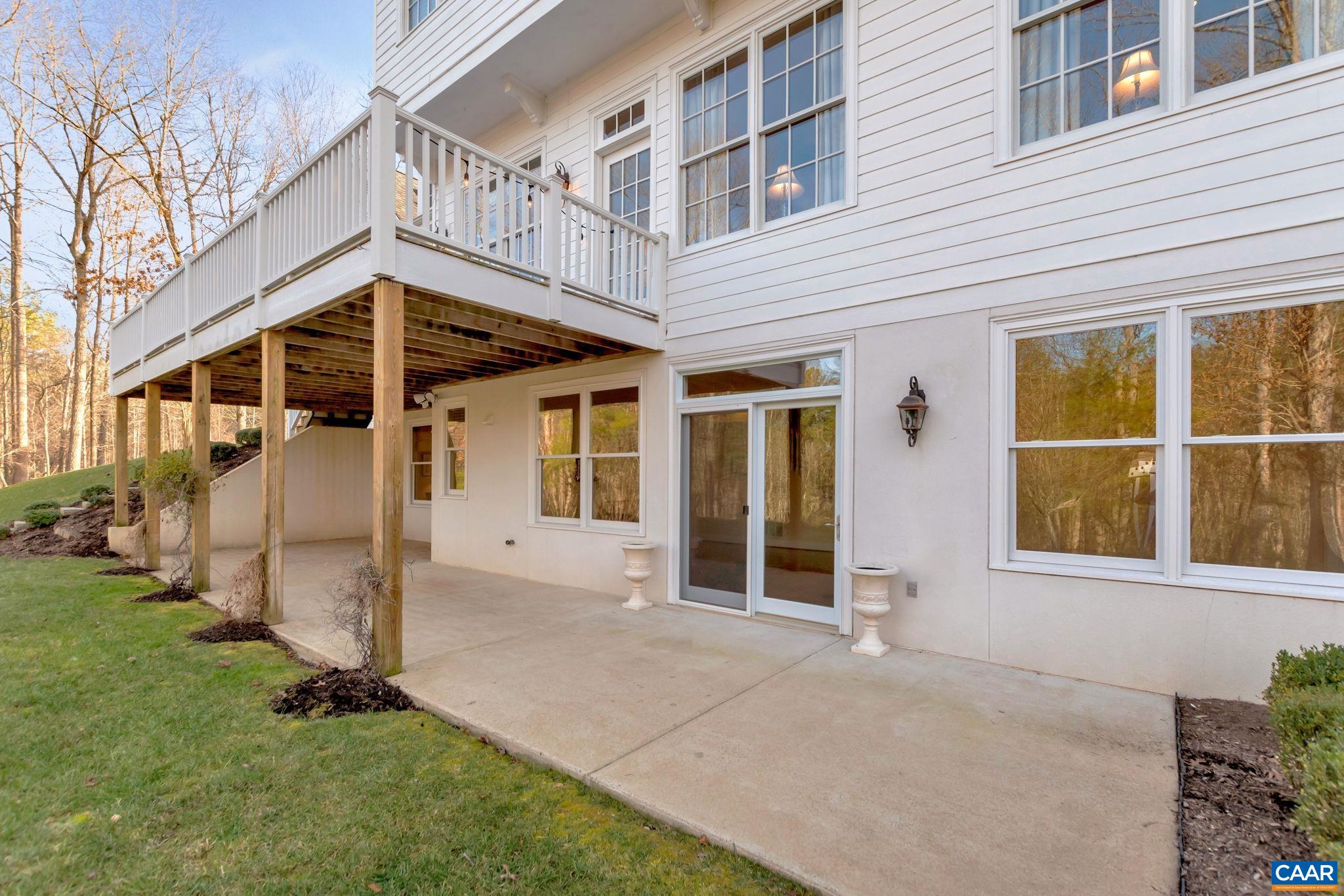 1726 Downing Ct