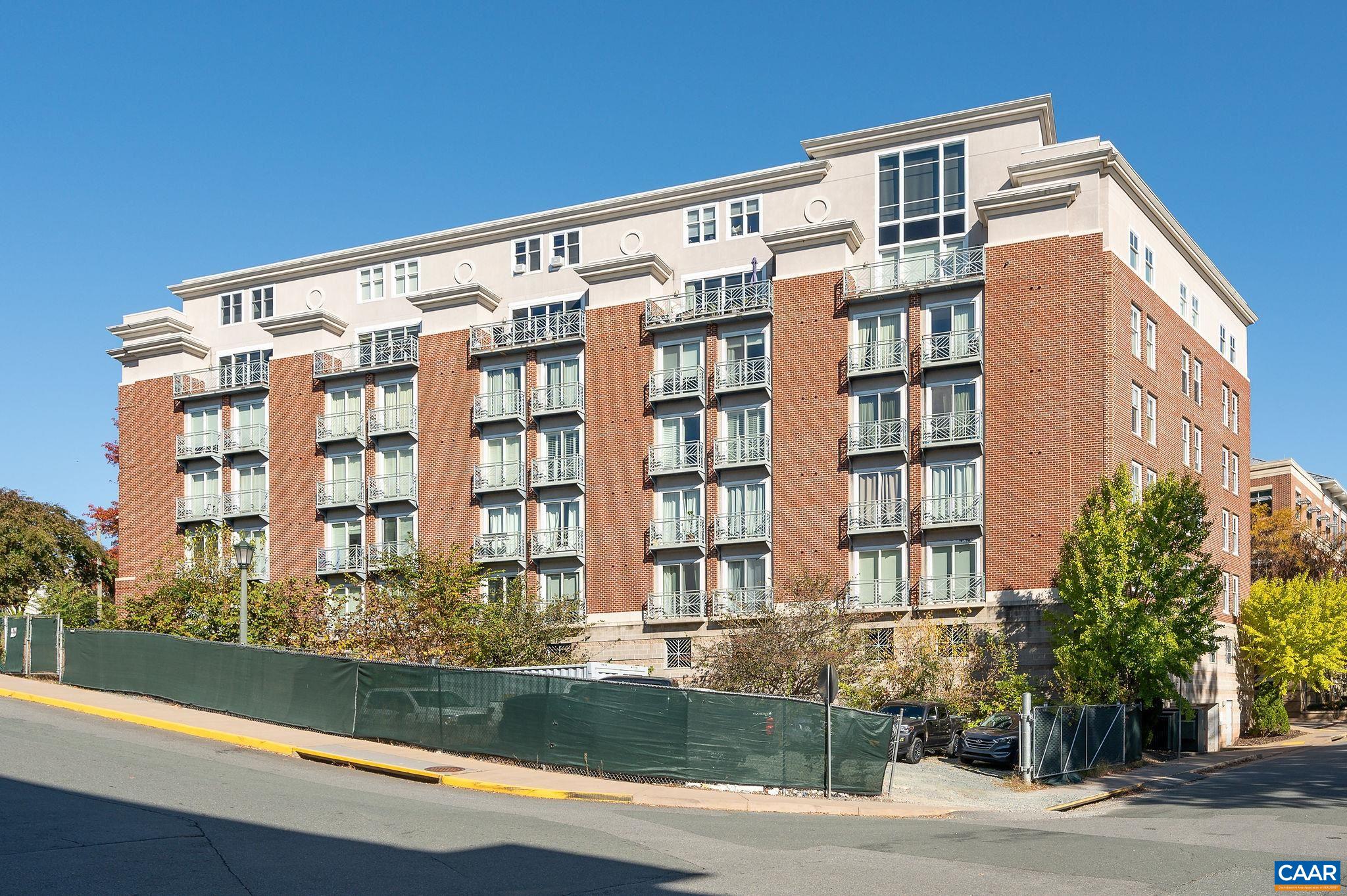 428 MONROE LN Unit: 301