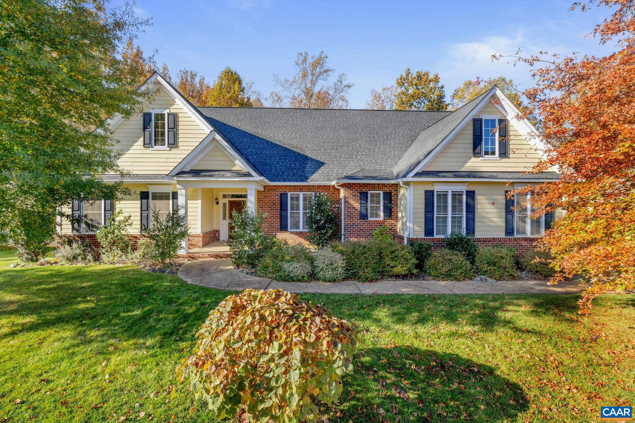 1842 HYLAND CREEK DR