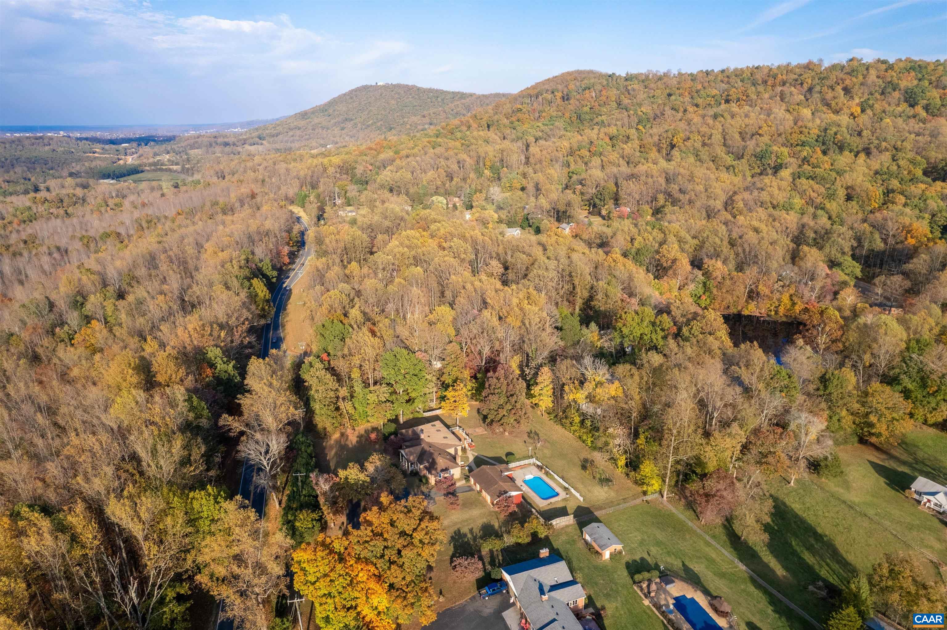 2795 SCOTTSVILLE RD