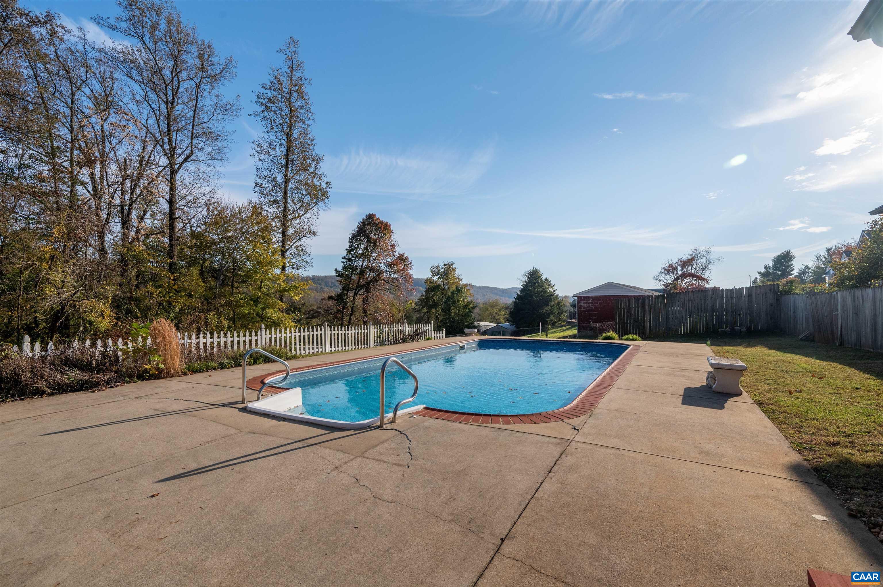2795 SCOTTSVILLE RD