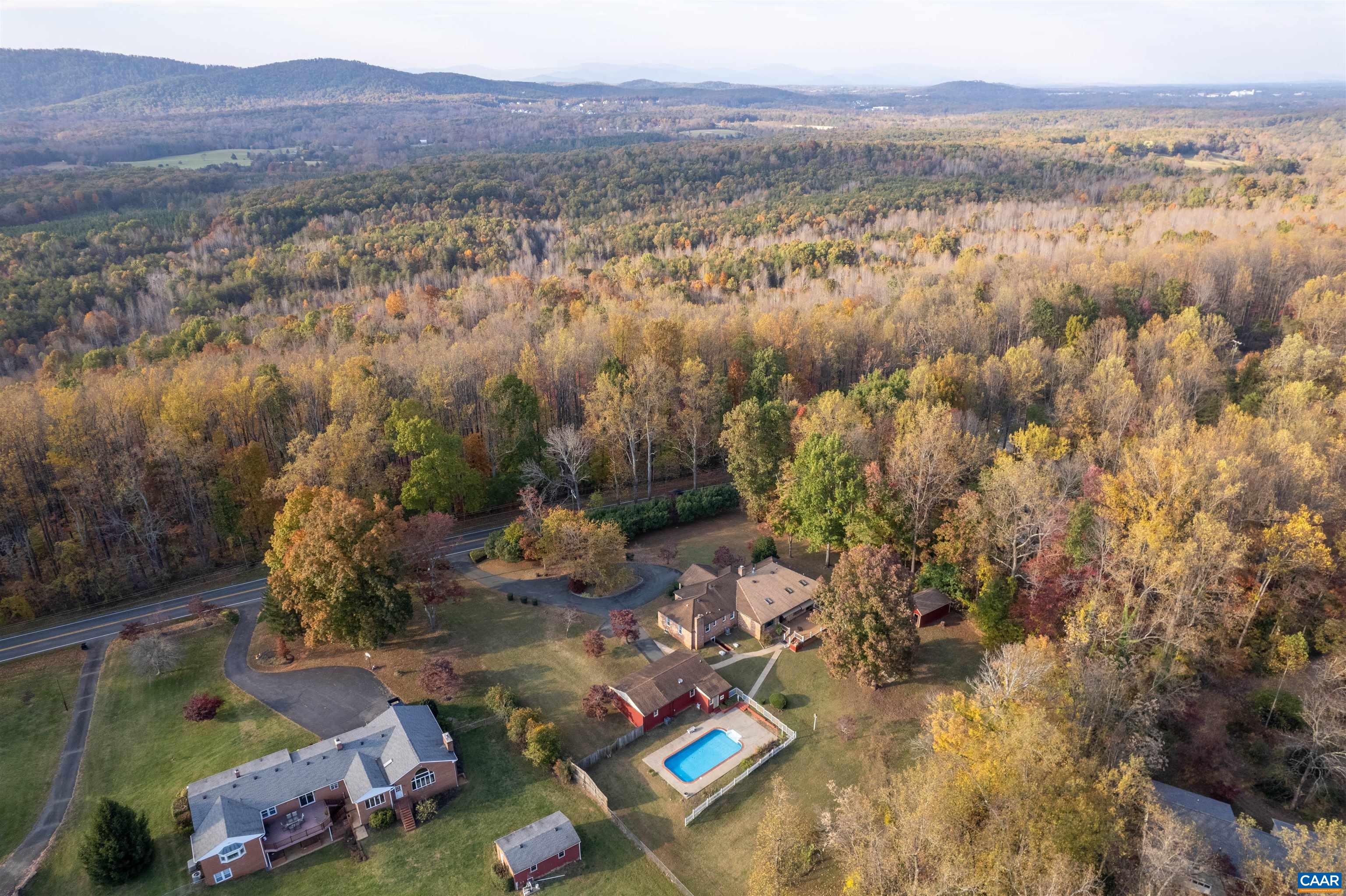 2795 SCOTTSVILLE RD