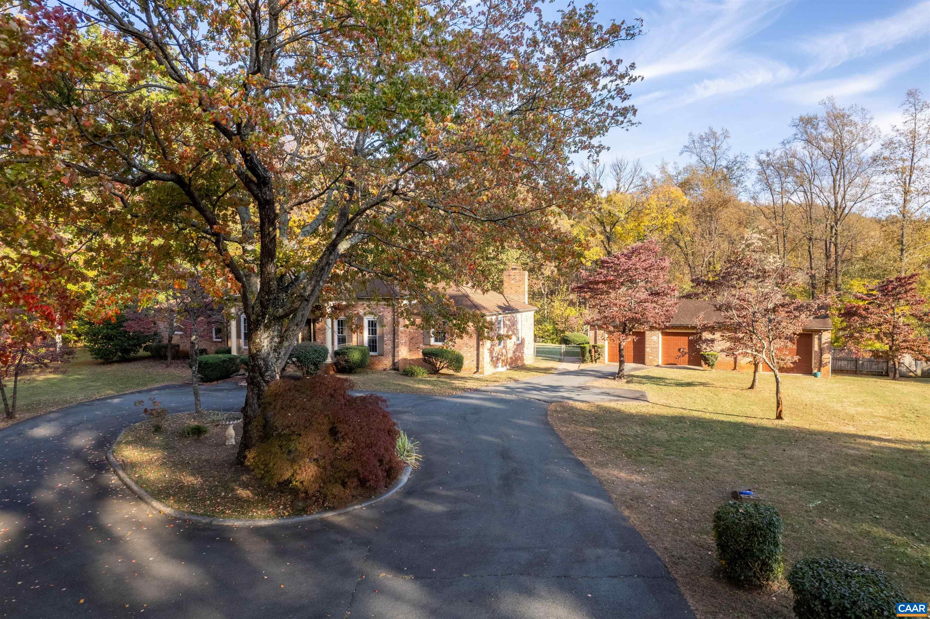 2795 SCOTTSVILLE RD