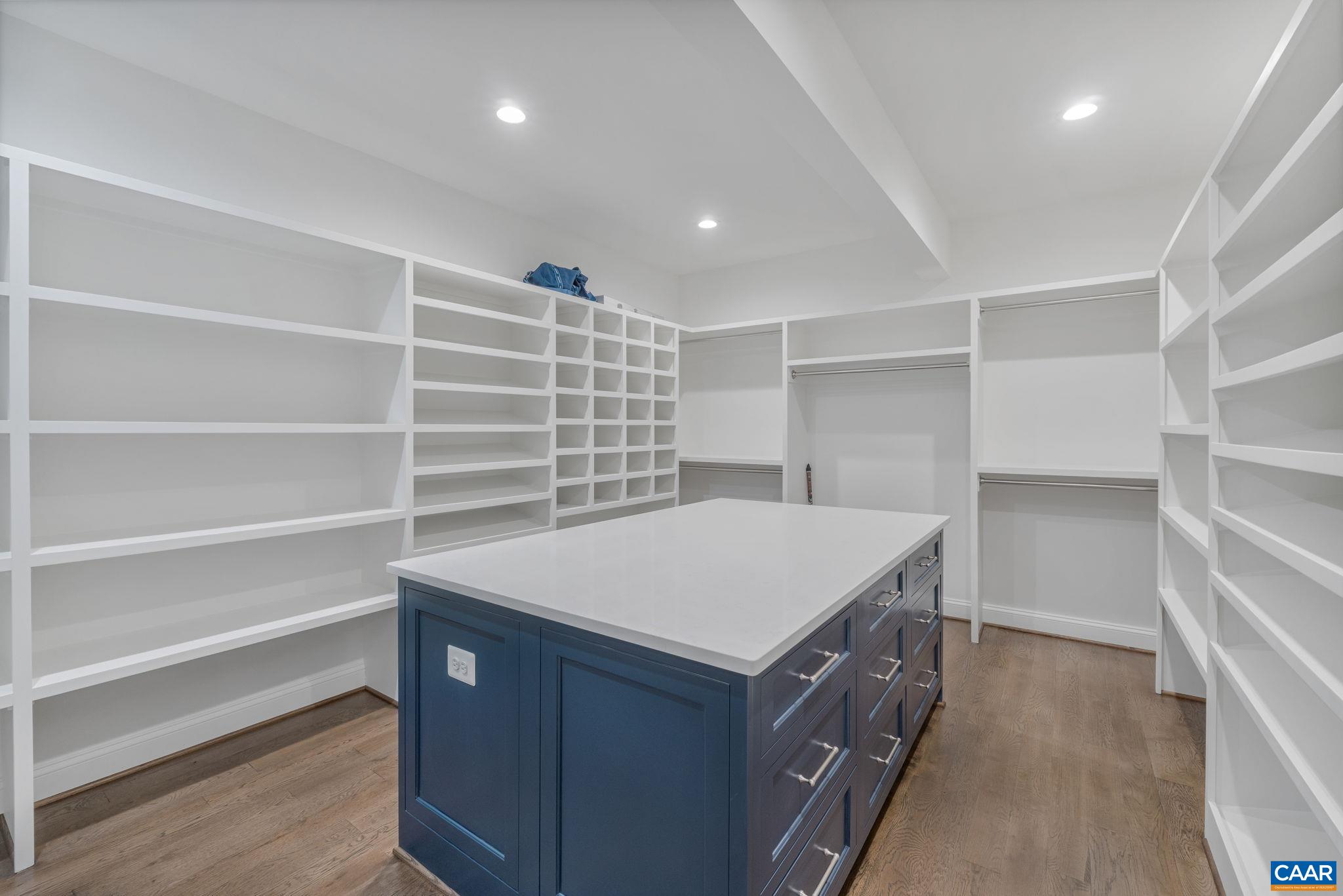 25 DRY BRIDGE RD