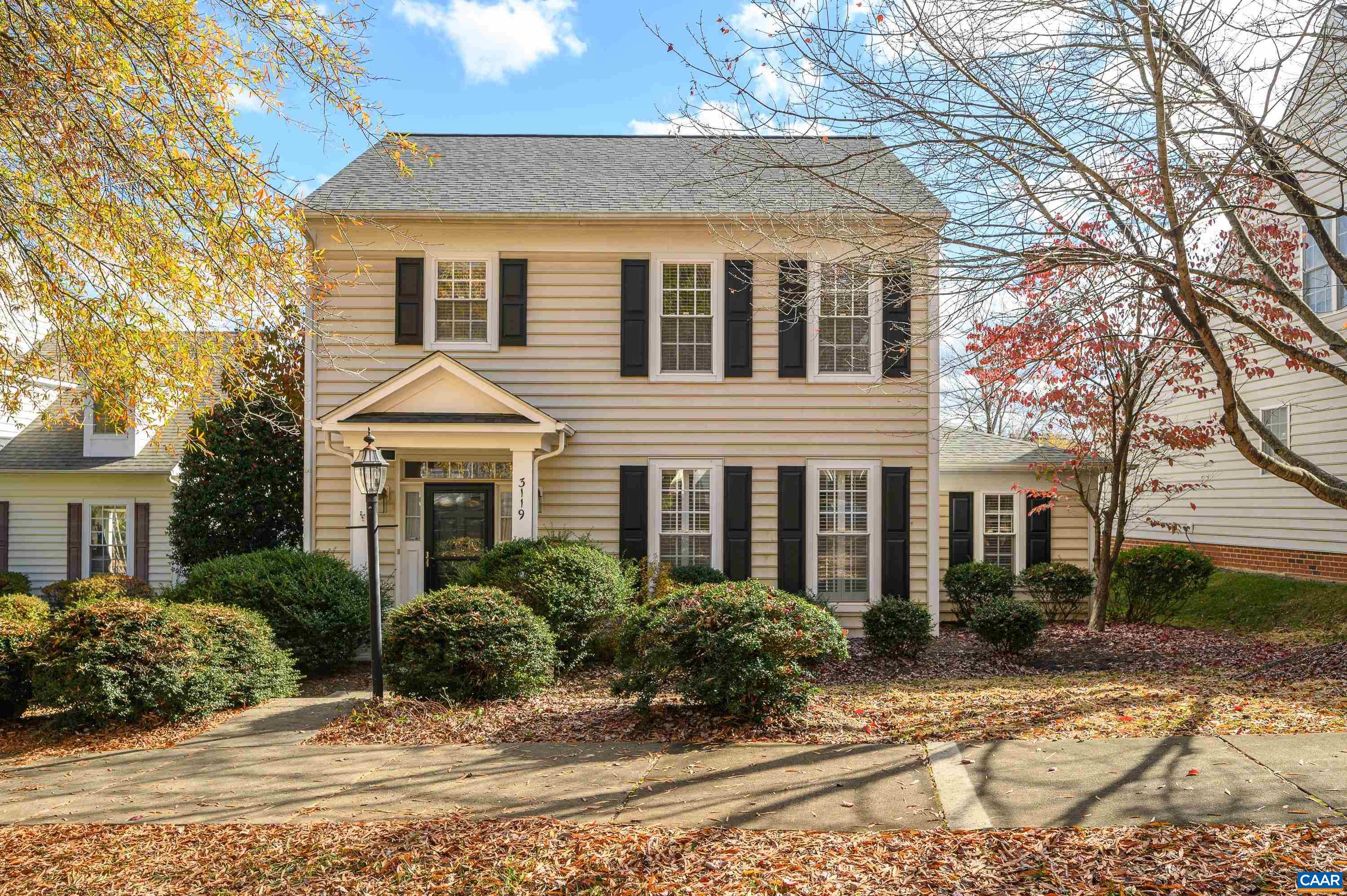 3119 TURNBERRY CIR
