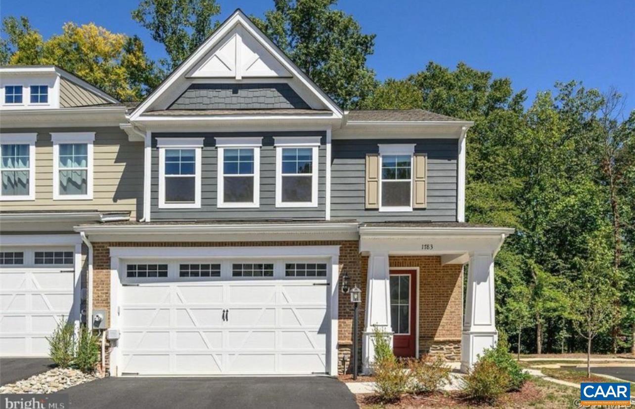 1783 FLORA LN
