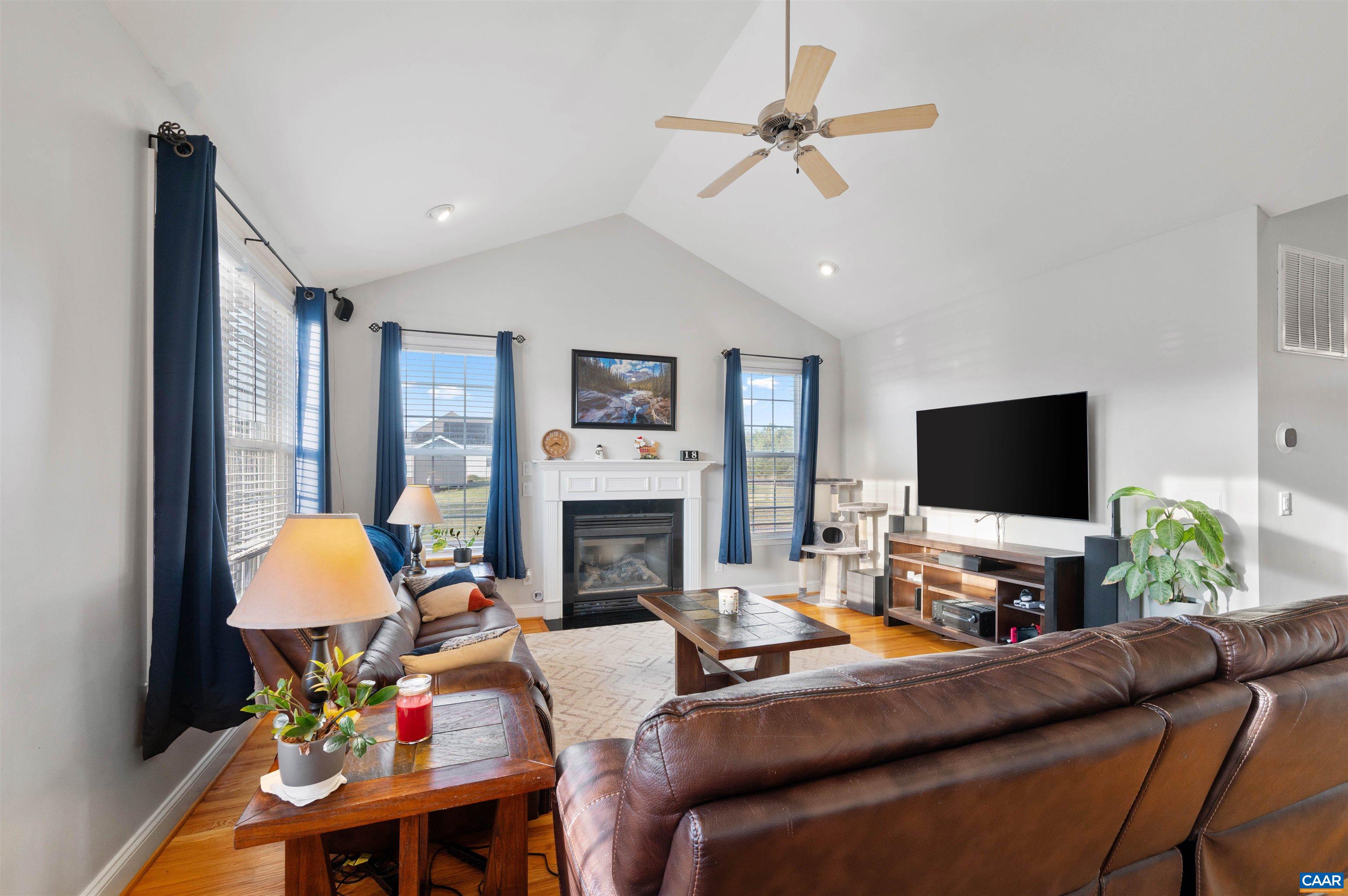 354 OLIVER RIDGE LN