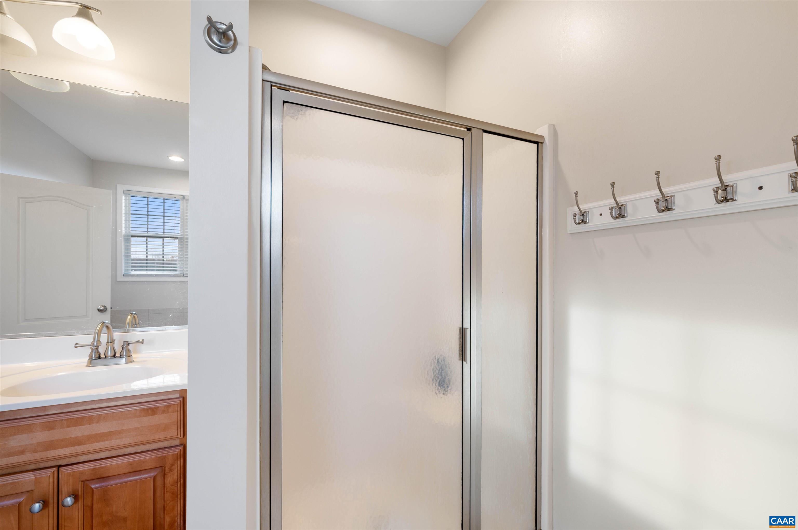 354 OLIVER RIDGE LN