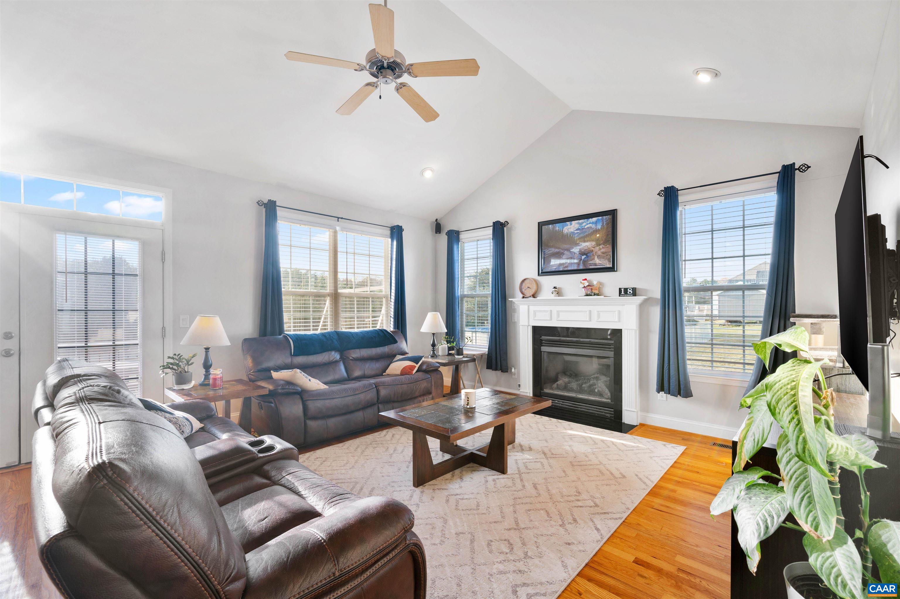 354 OLIVER RIDGE LN