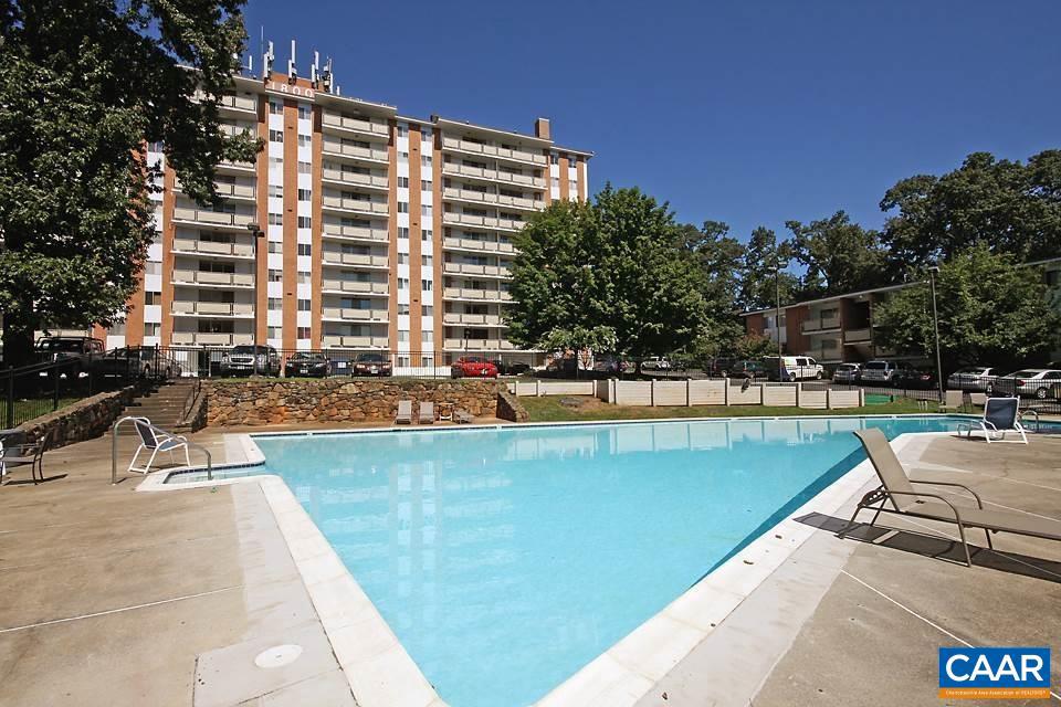 1800 JEFFERSON PARK AVE 23
