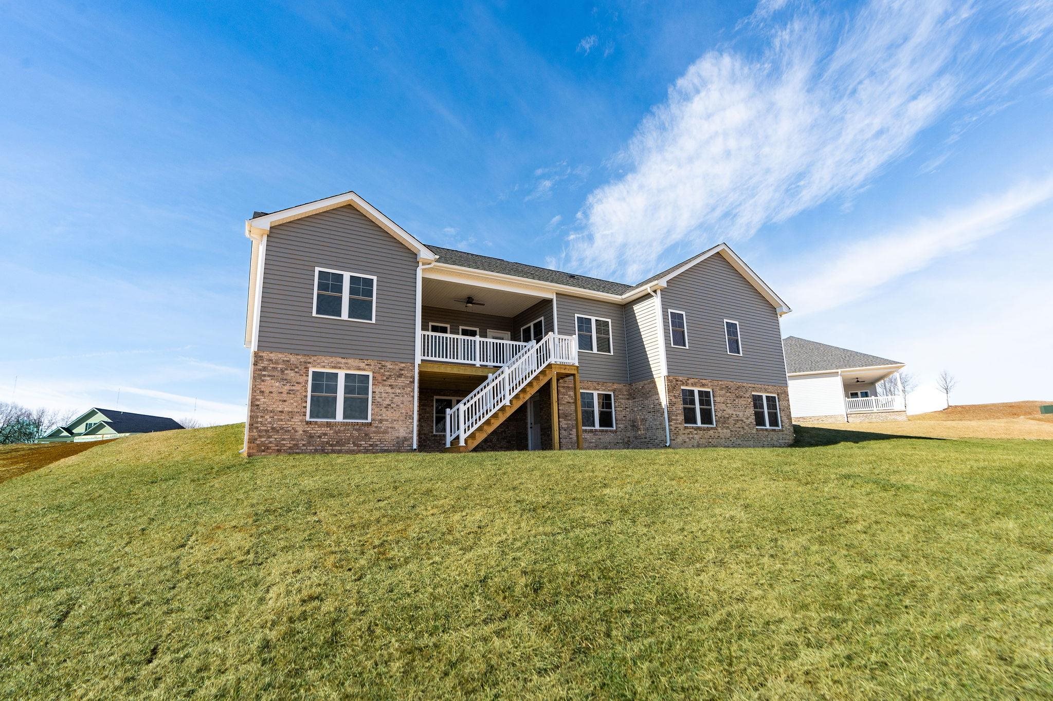 205 TOMASVILLE DR