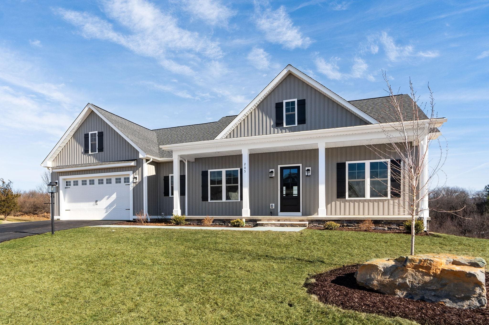 205 TOMASVILLE DR