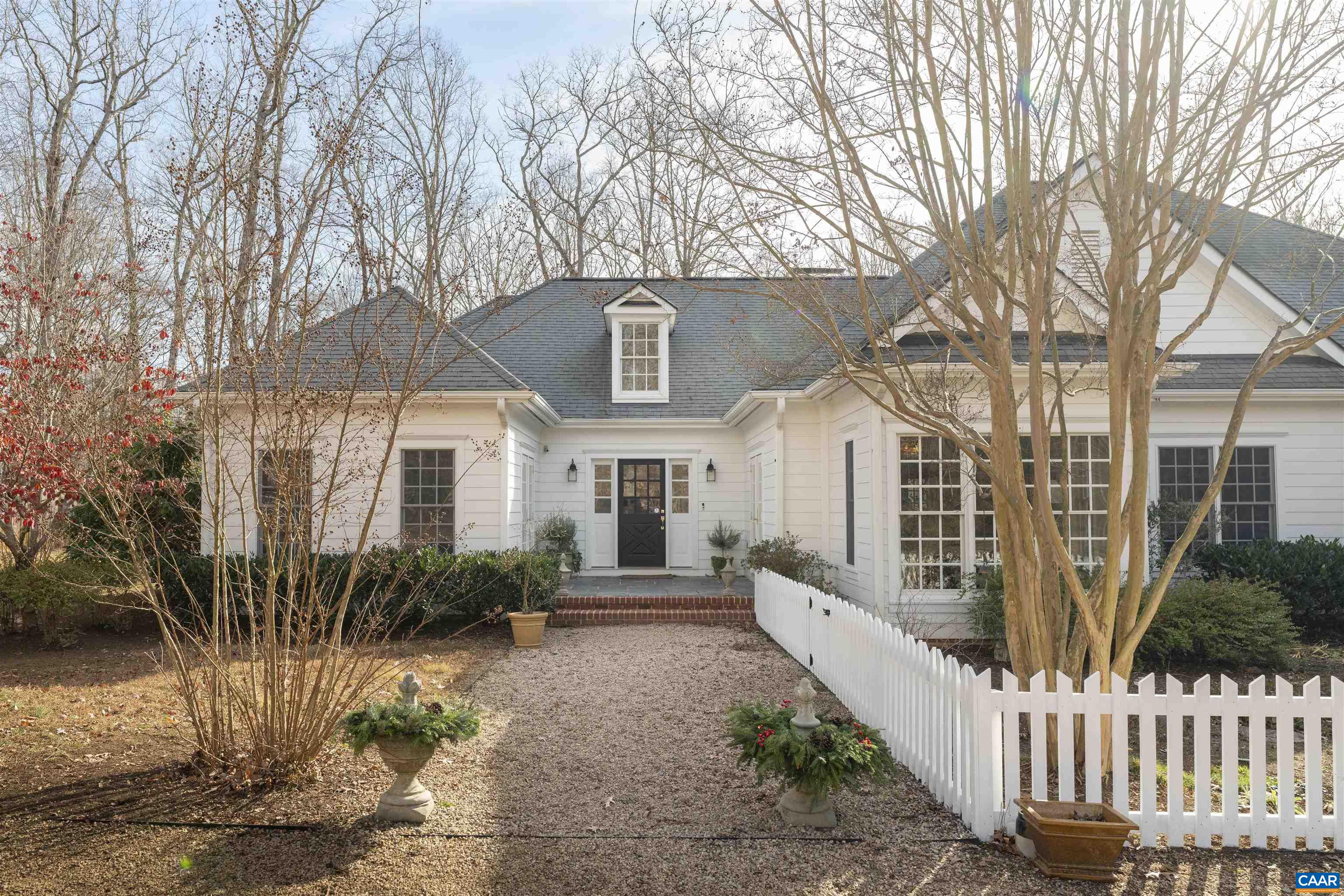 1335 SAINT JOHN RD