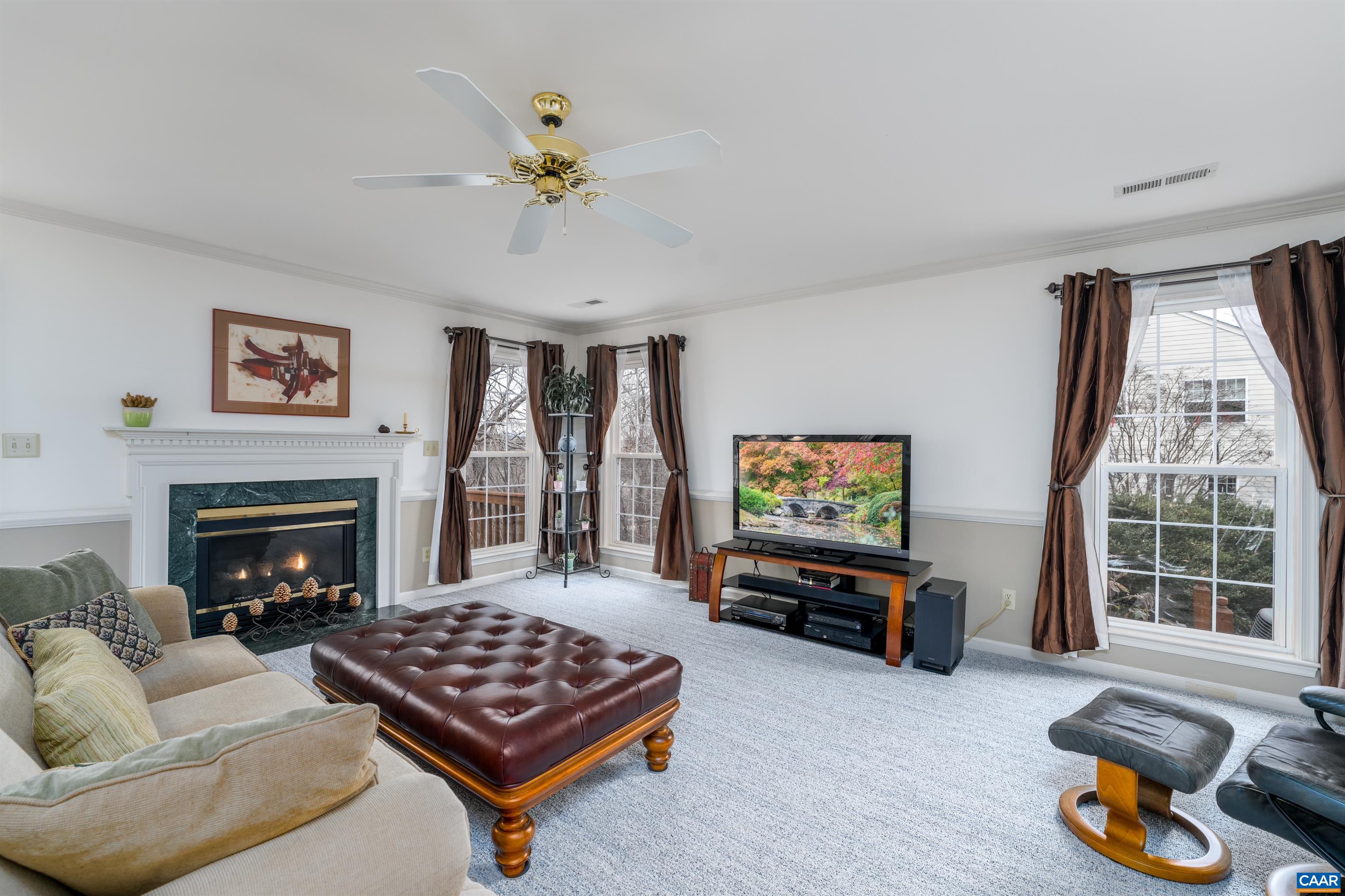 1170 FOXCHASE RDG