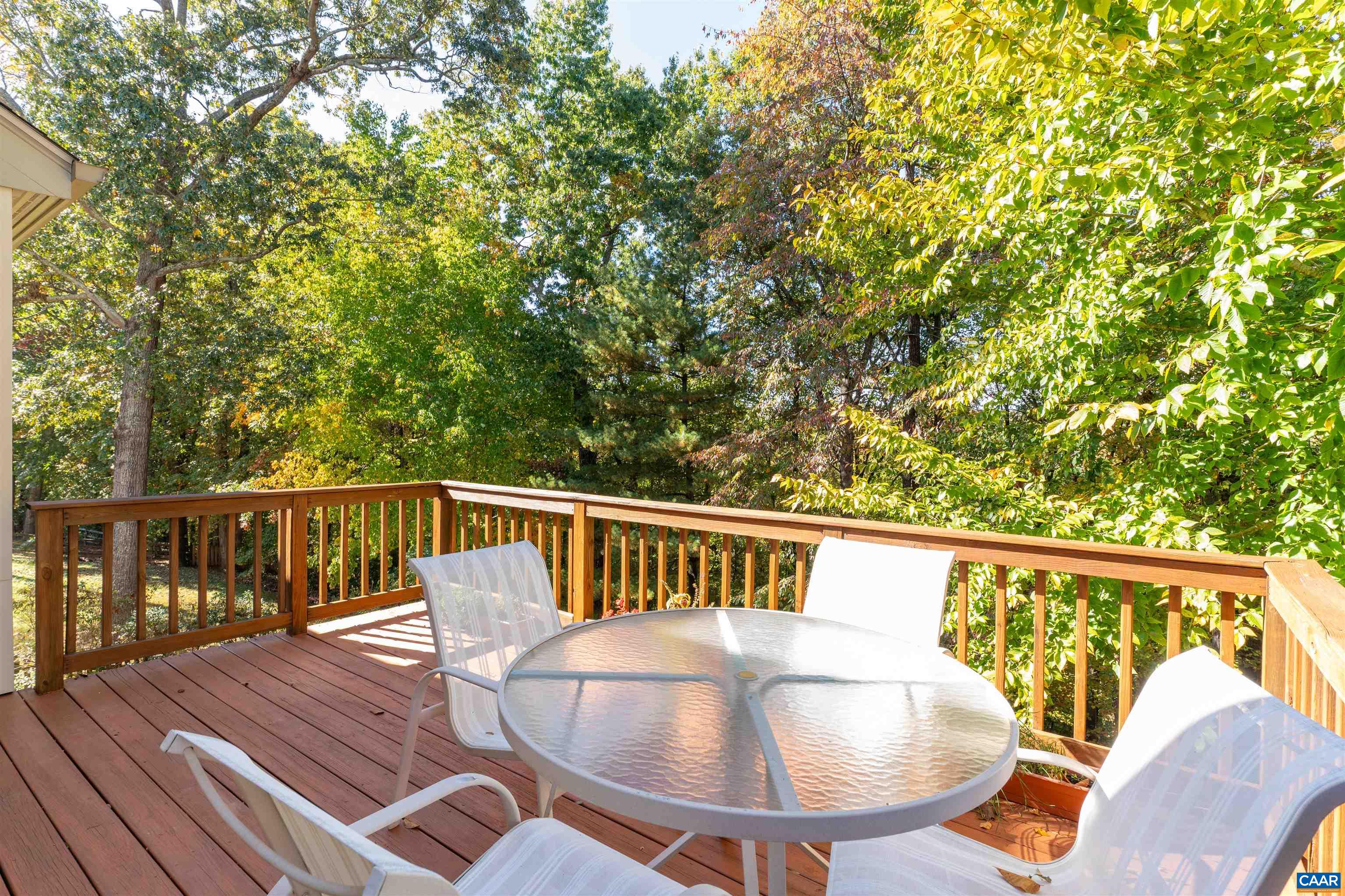 1170 FOXCHASE RDG