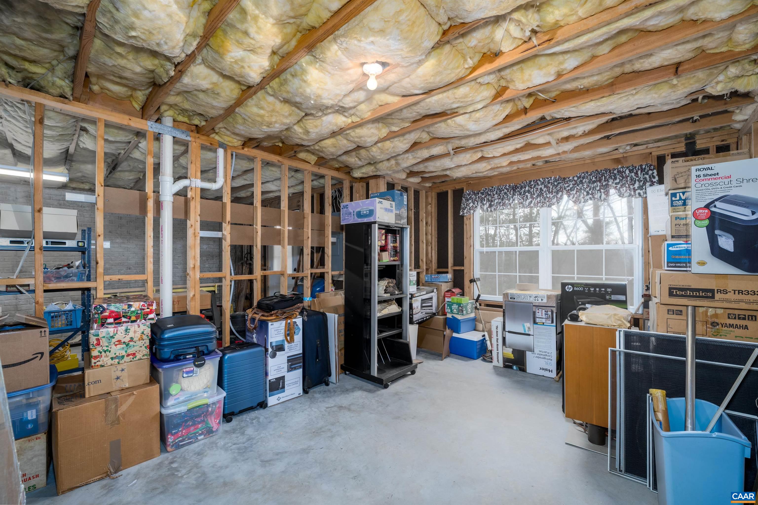 1170 FOXCHASE RDG