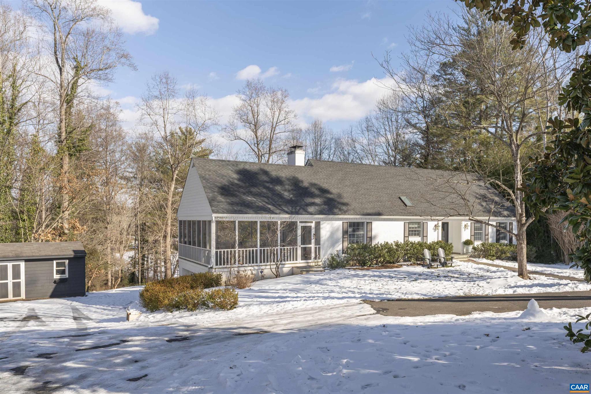 2210 CORNWALL RD