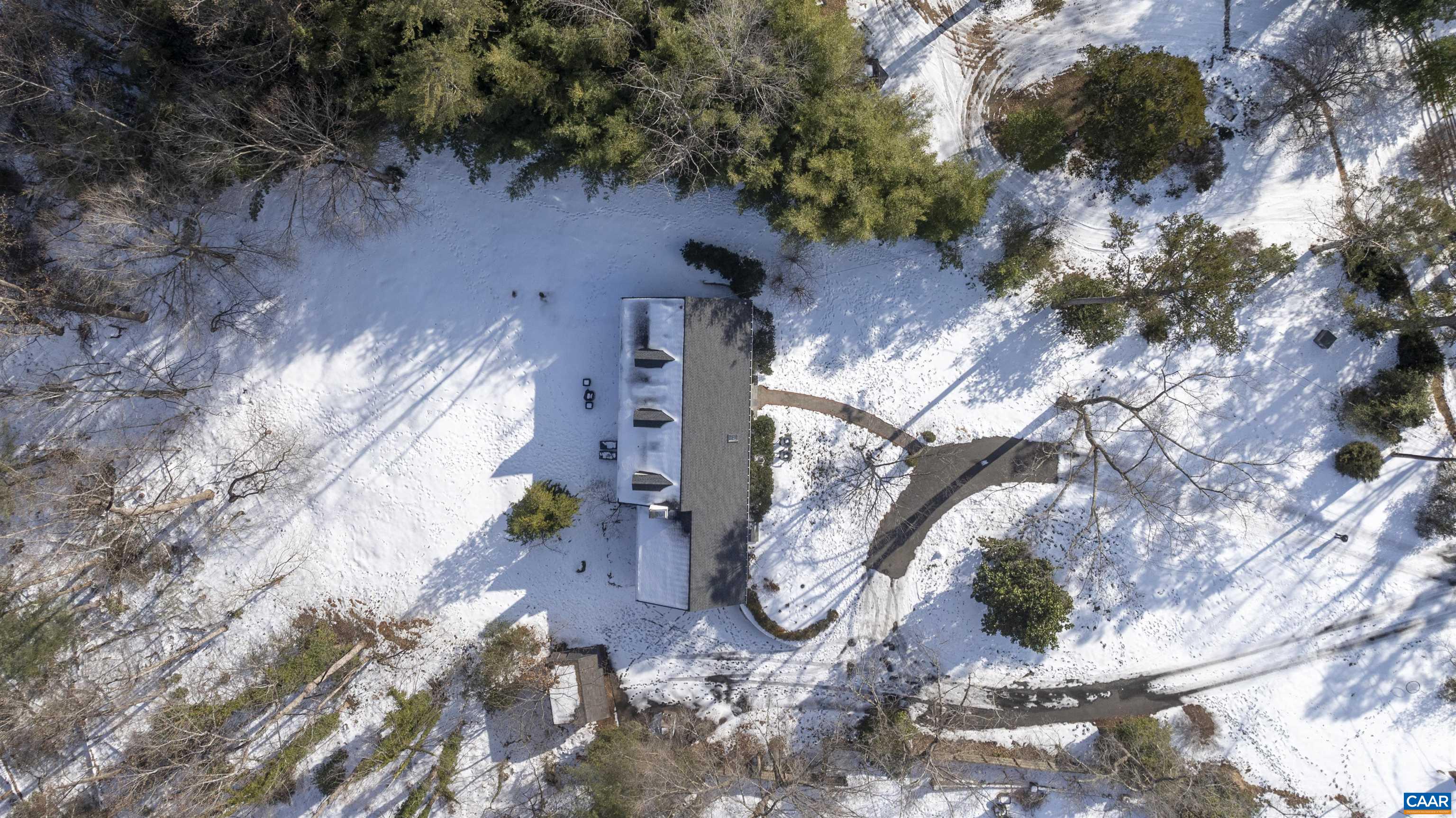 2210 CORNWALL RD