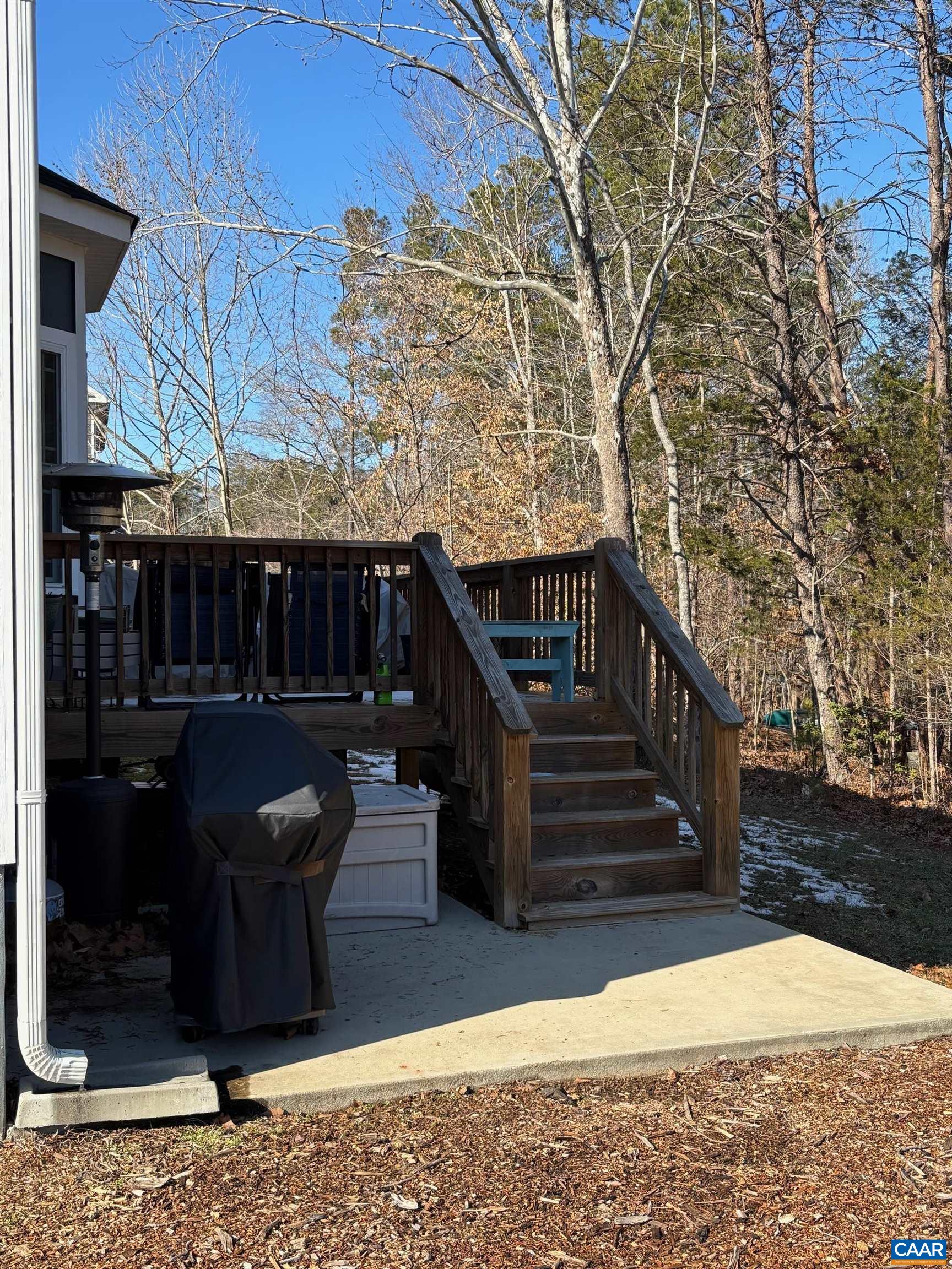 334 TWO RIVERS DR