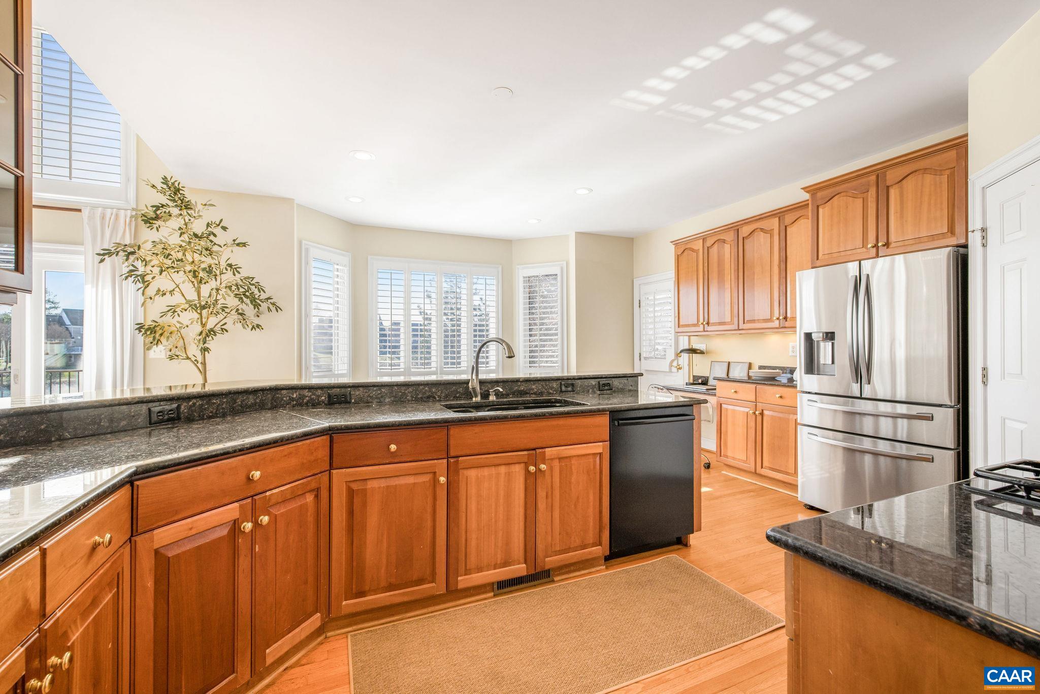 2444 PENDOWER LN