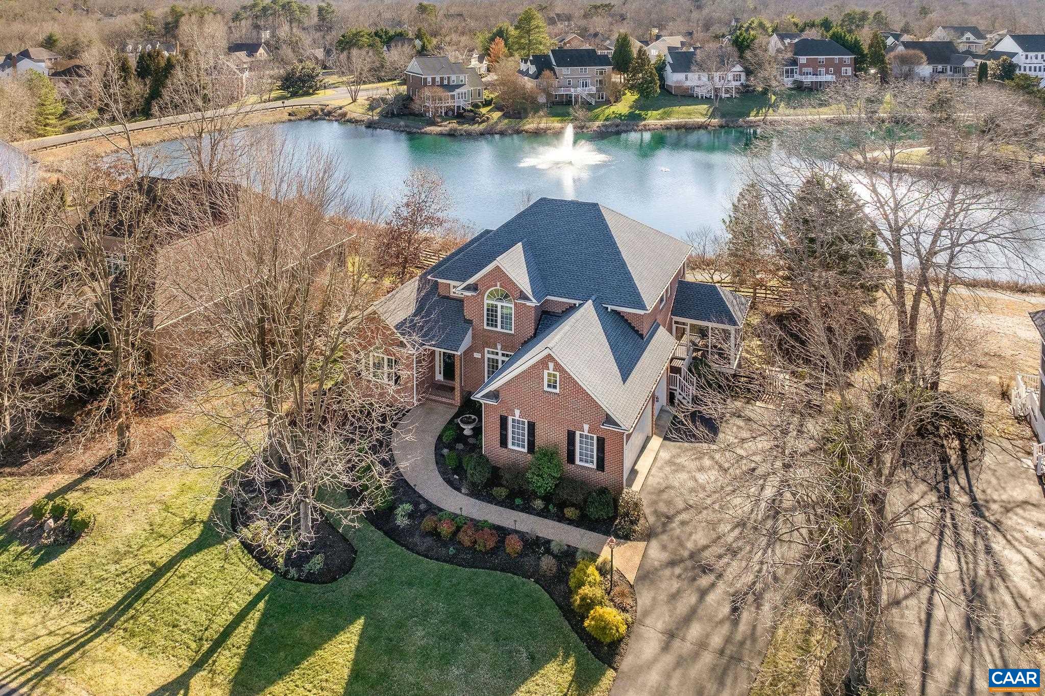 2444 PENDOWER LN