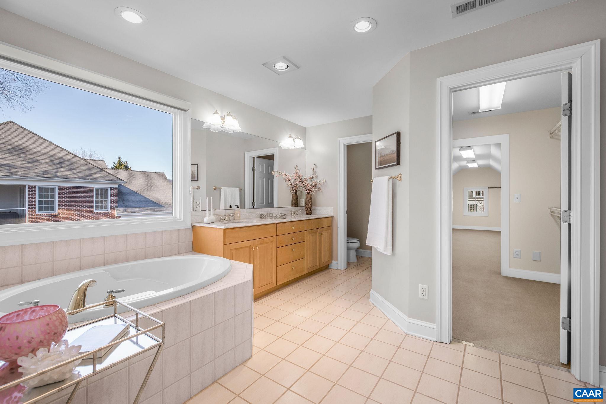 2444 PENDOWER LN