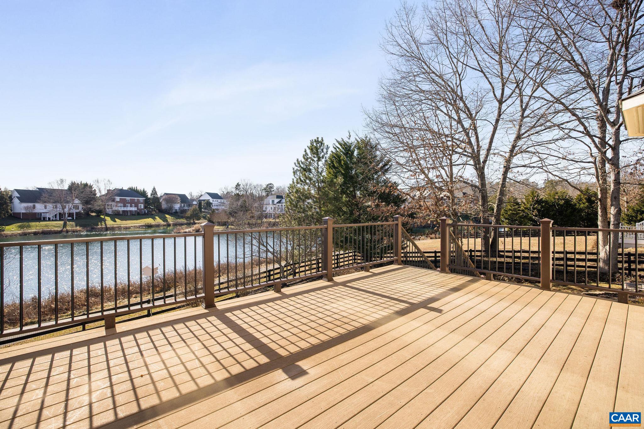 2444 PENDOWER LN