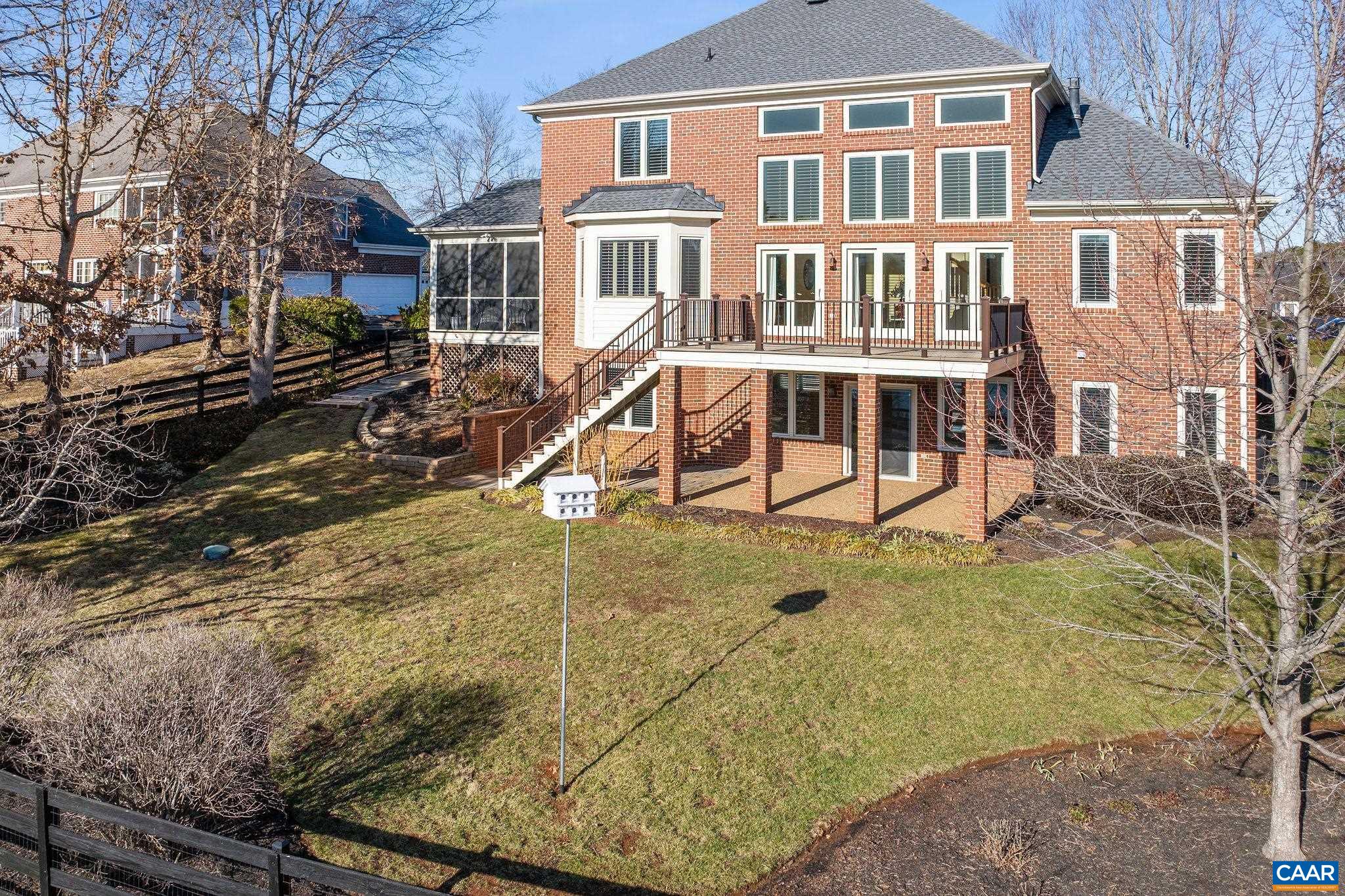 2444 PENDOWER LN