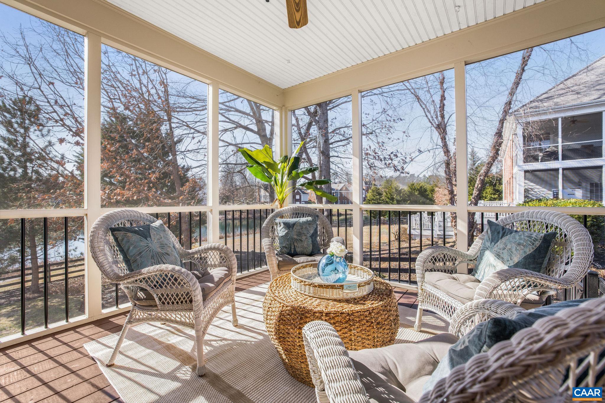 2444 PENDOWER LN