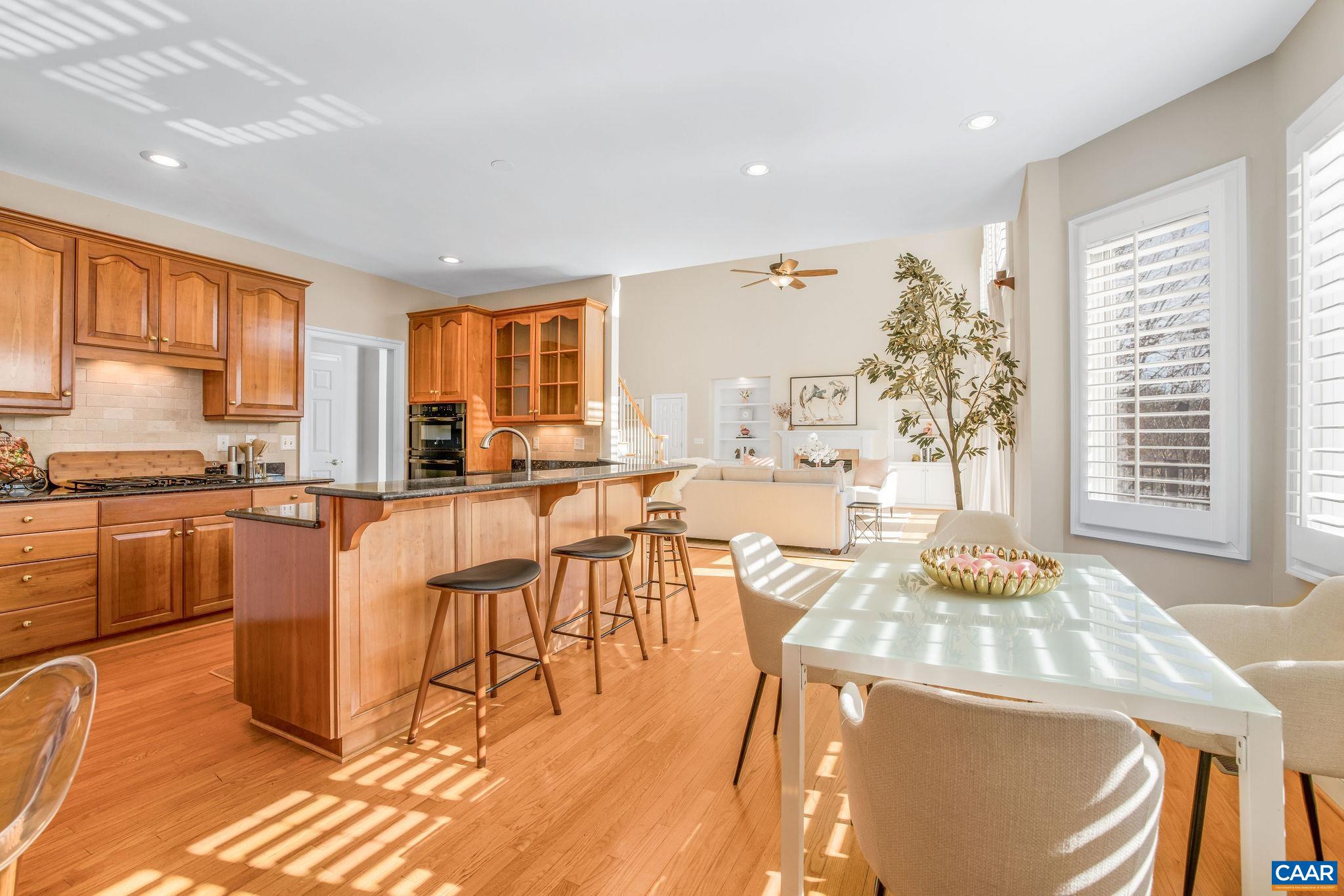 2444 PENDOWER LN