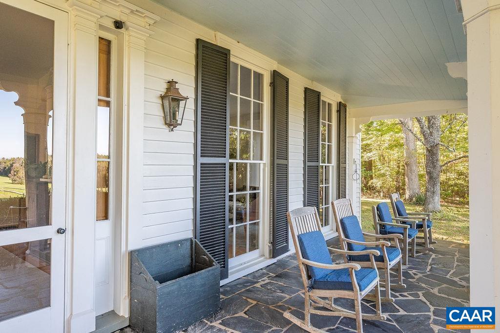 3535 E JACK JOUETT RD