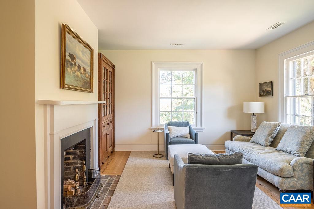 3535 E JACK JOUETT RD