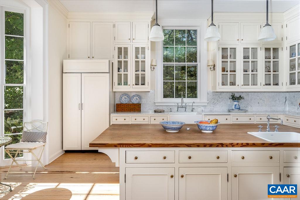 3535 E JACK JOUETT RD