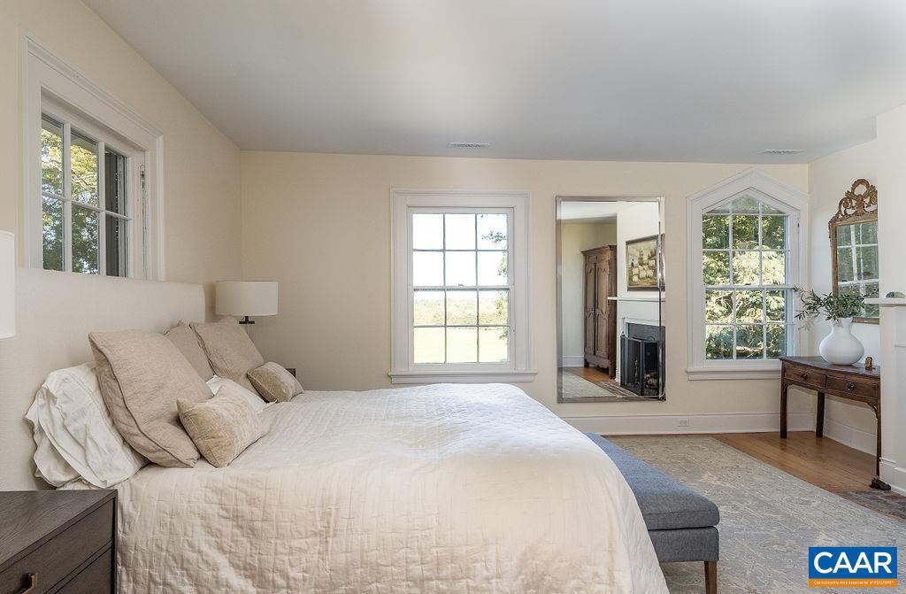 3535 E JACK JOUETT RD