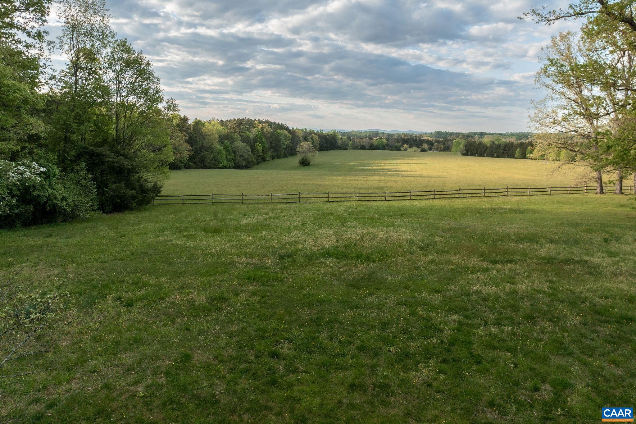 3535 E JACK JOUETT RD