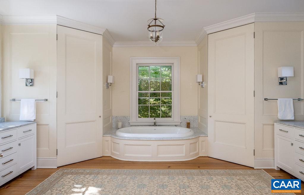 3535 E JACK JOUETT RD