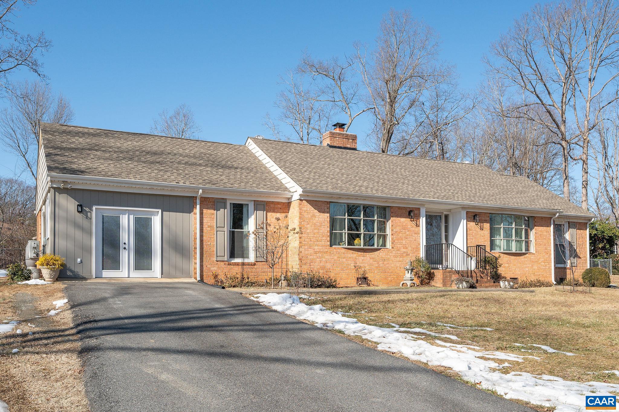 520 STONEFIELD CIR