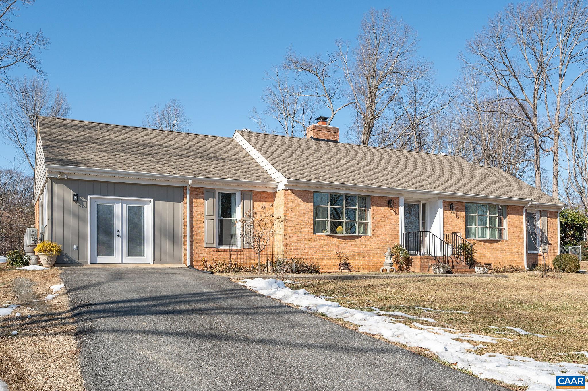 520 STONEFIELD CIR