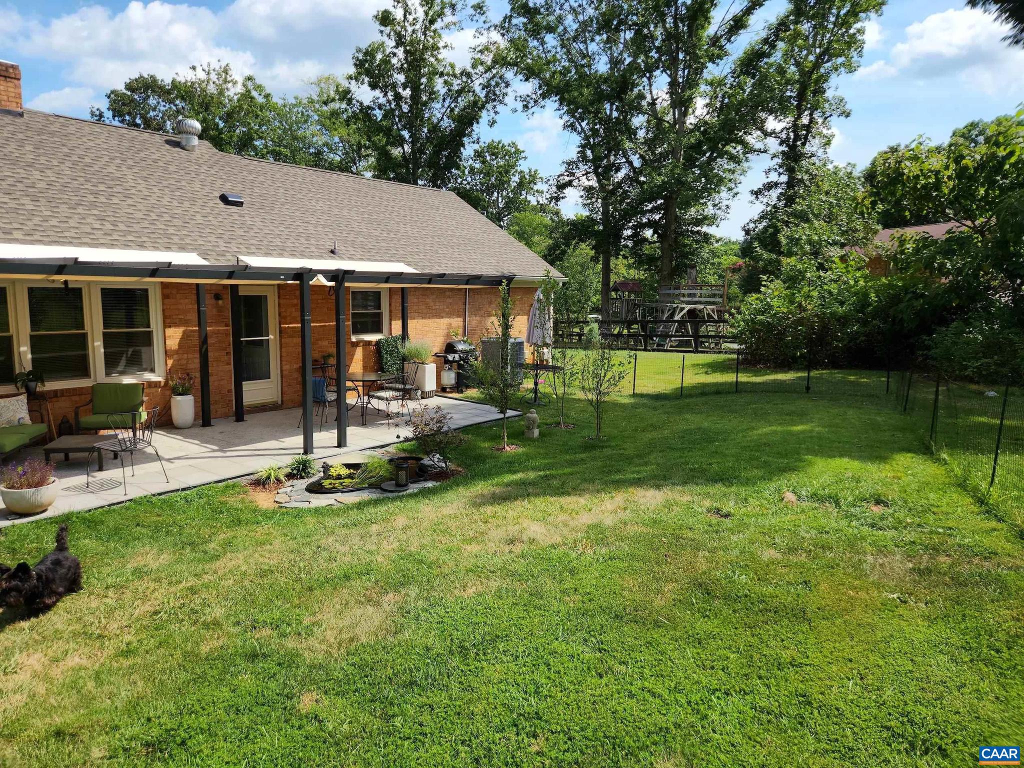 520 STONEFIELD CIR