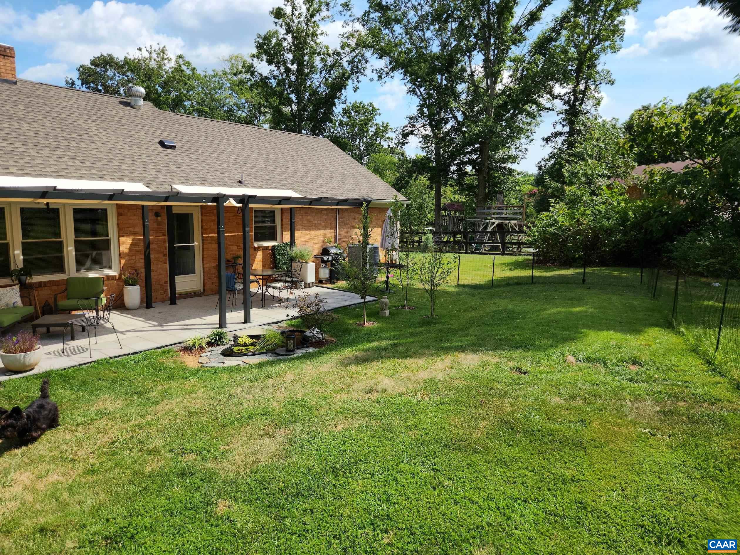 520 STONEFIELD CIR