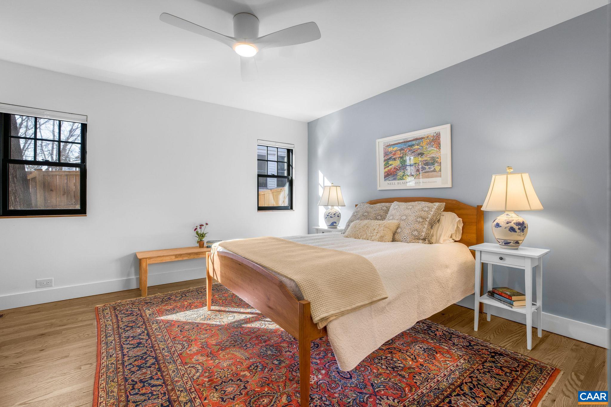 748 LEXINGTON AVE