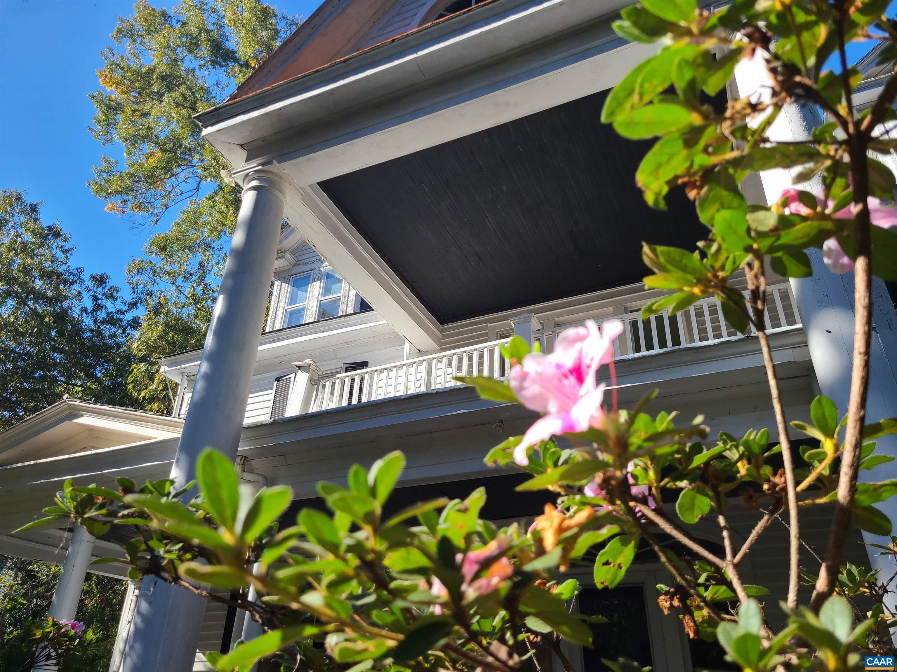 278 JAMES RIVER RD