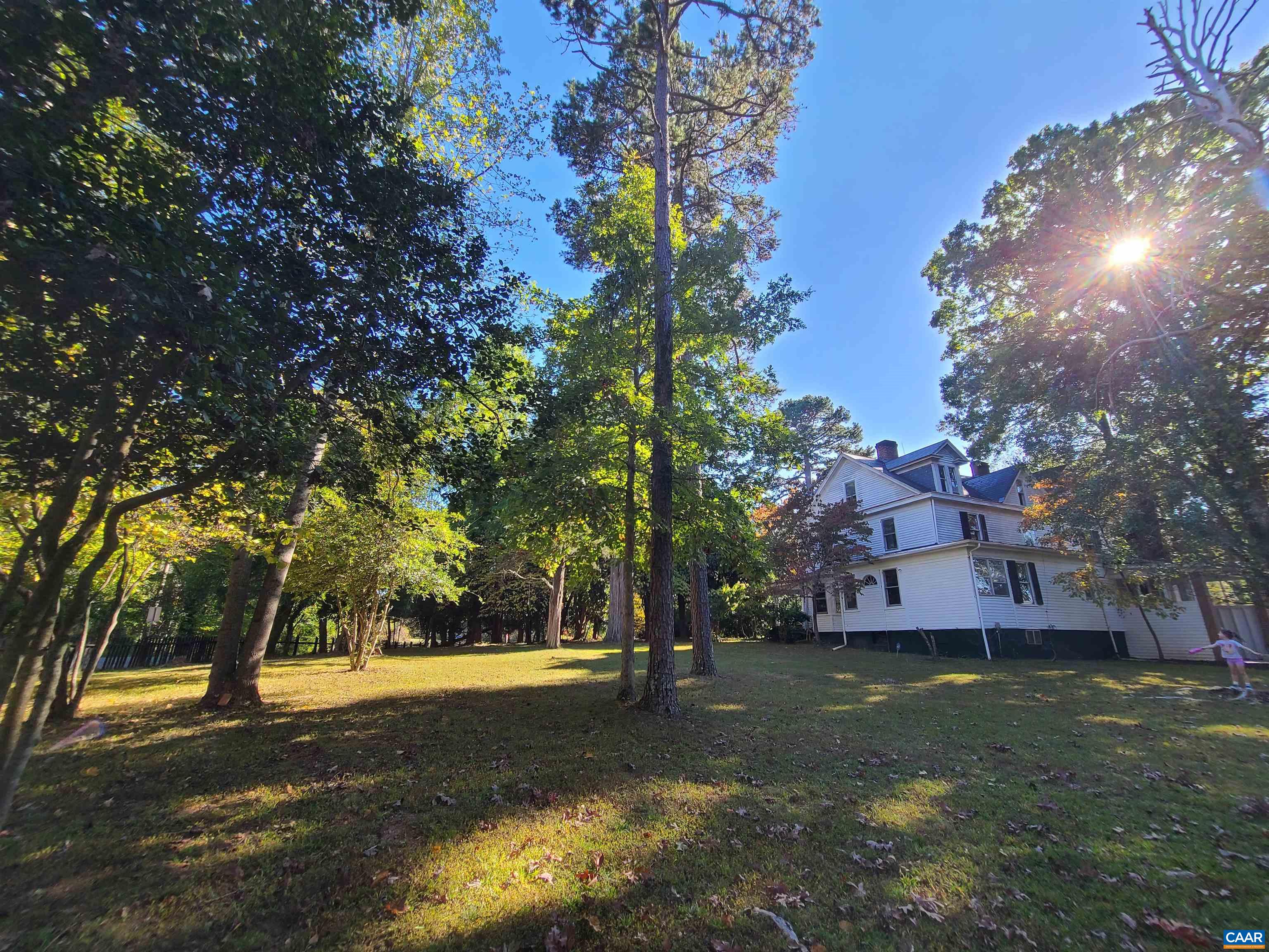 278 JAMES RIVER RD