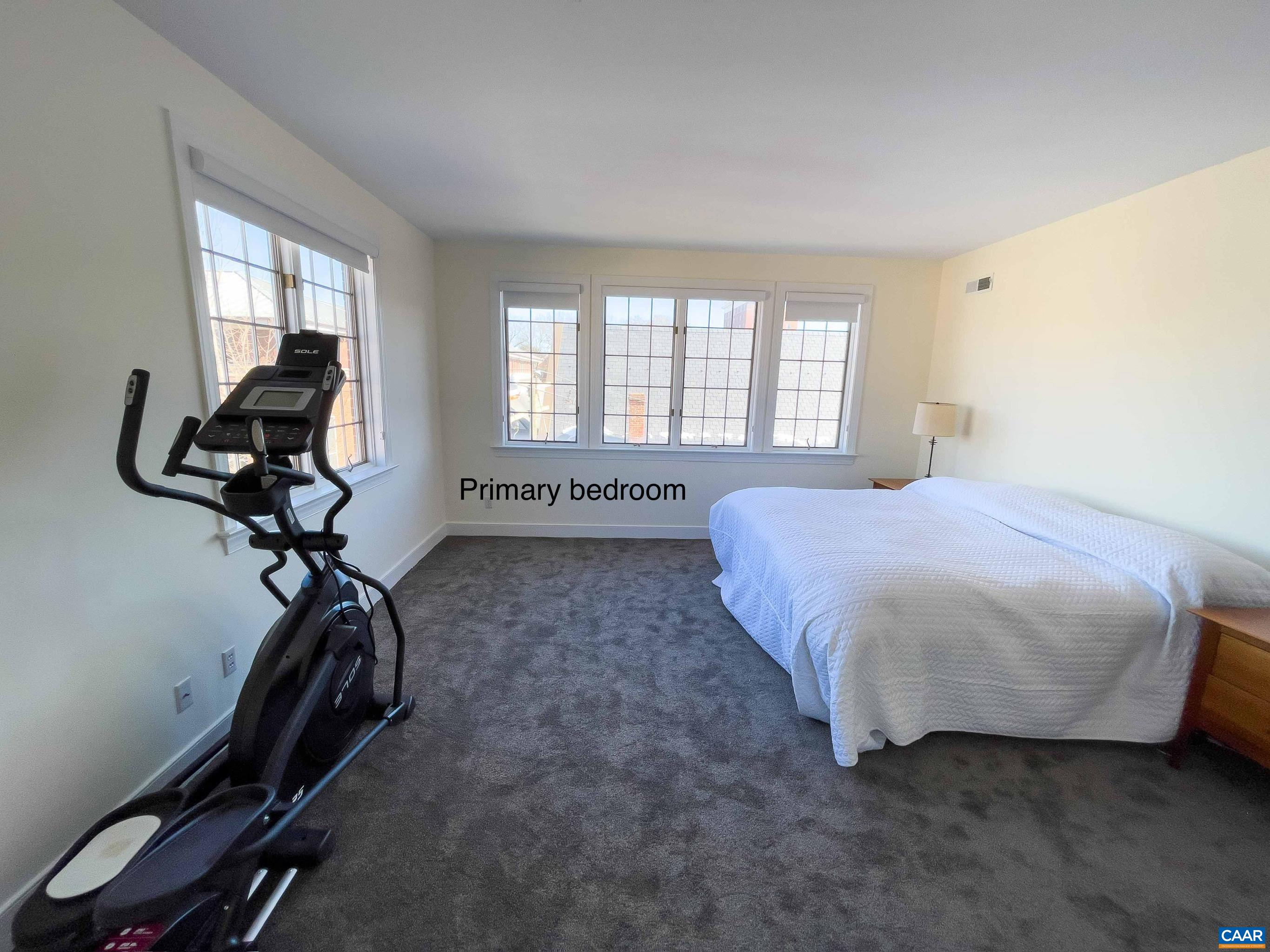 261 E JEFFERSON ST Unit: 31,32