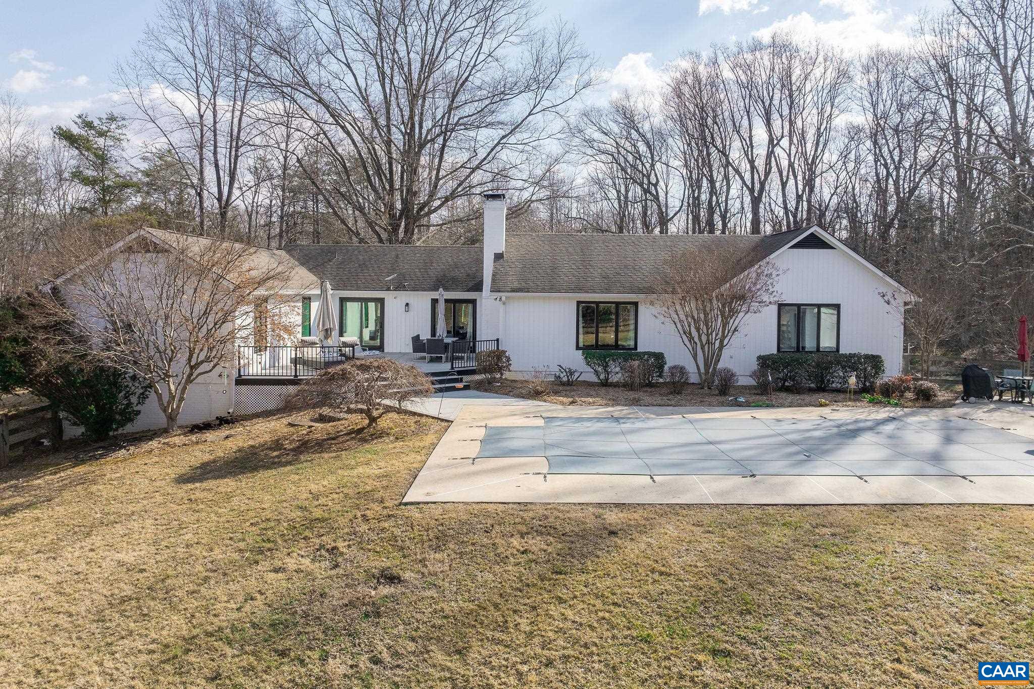 2795 PEA RIDGE RD