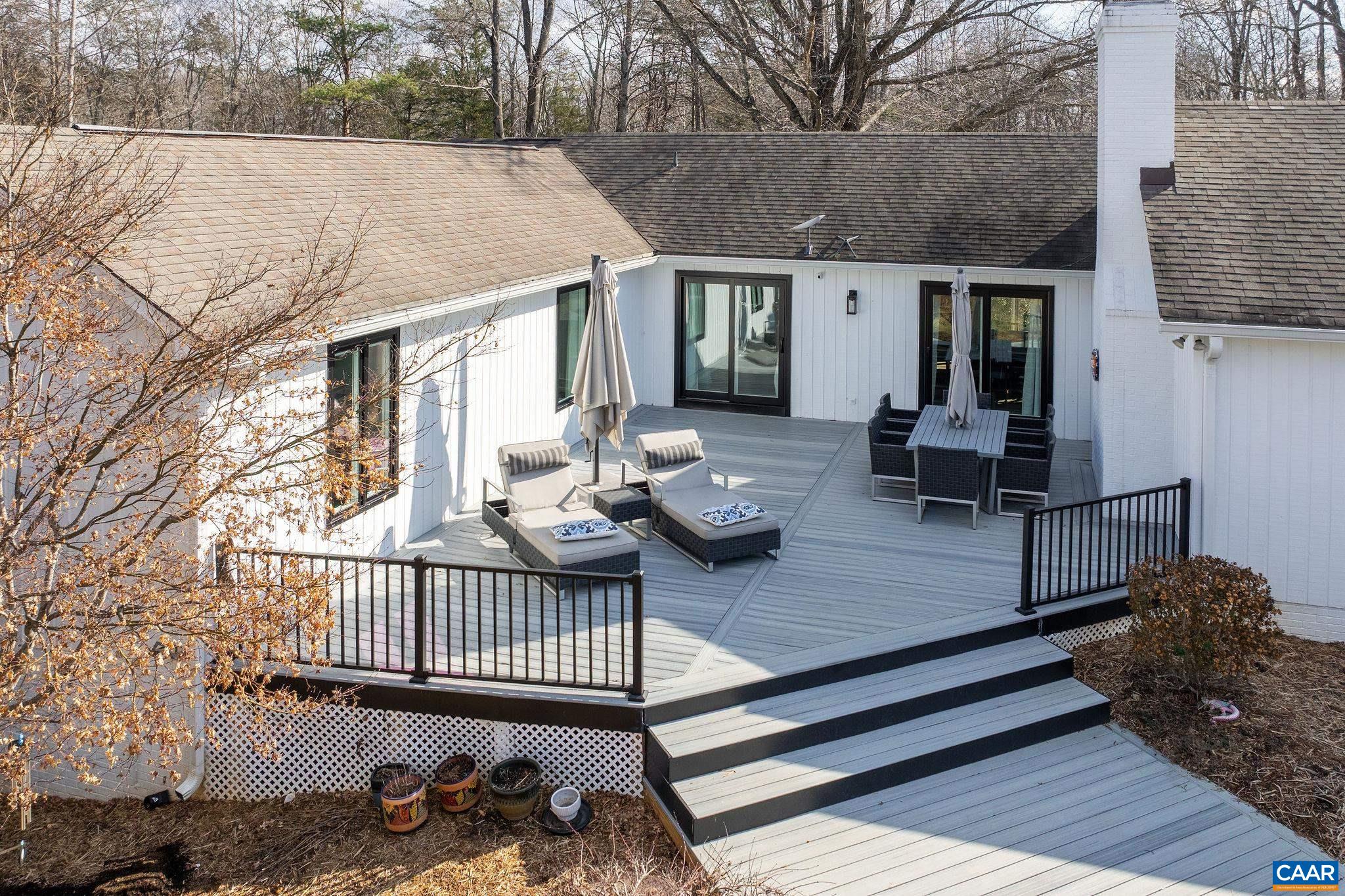 2795 PEA RIDGE RD