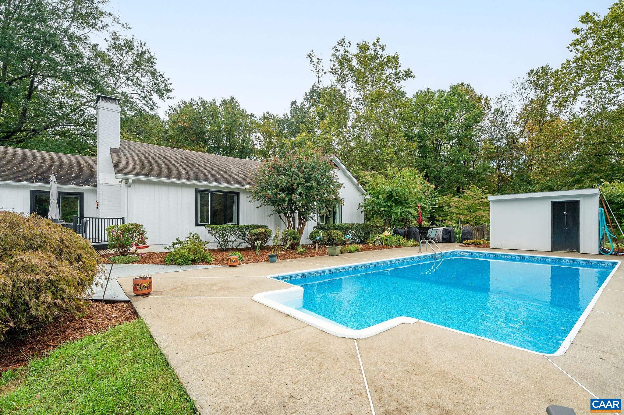 2795 PEA RIDGE RD
