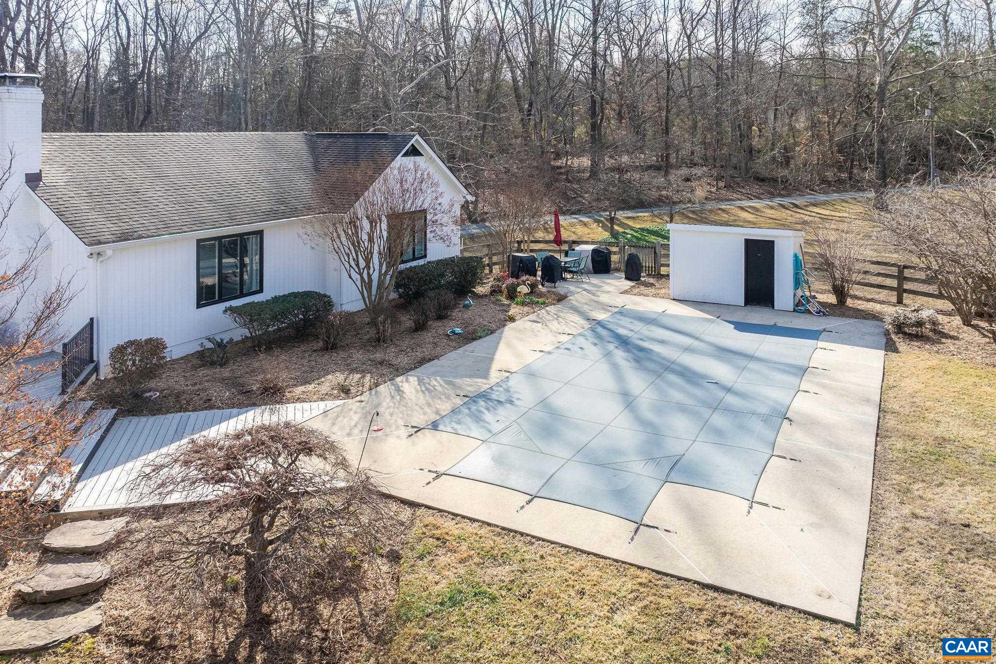 2795 PEA RIDGE RD